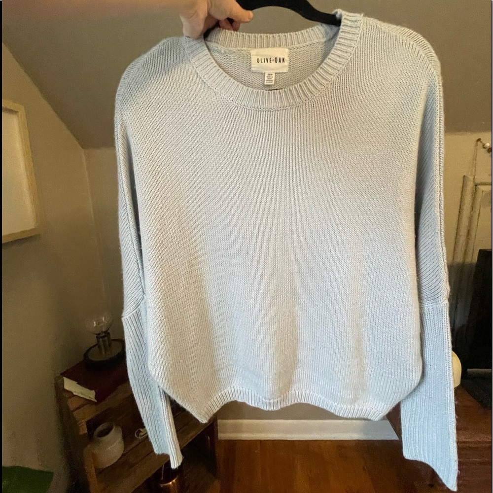 Olive + Oak sweater. Urban outfitters. XS, good condition.